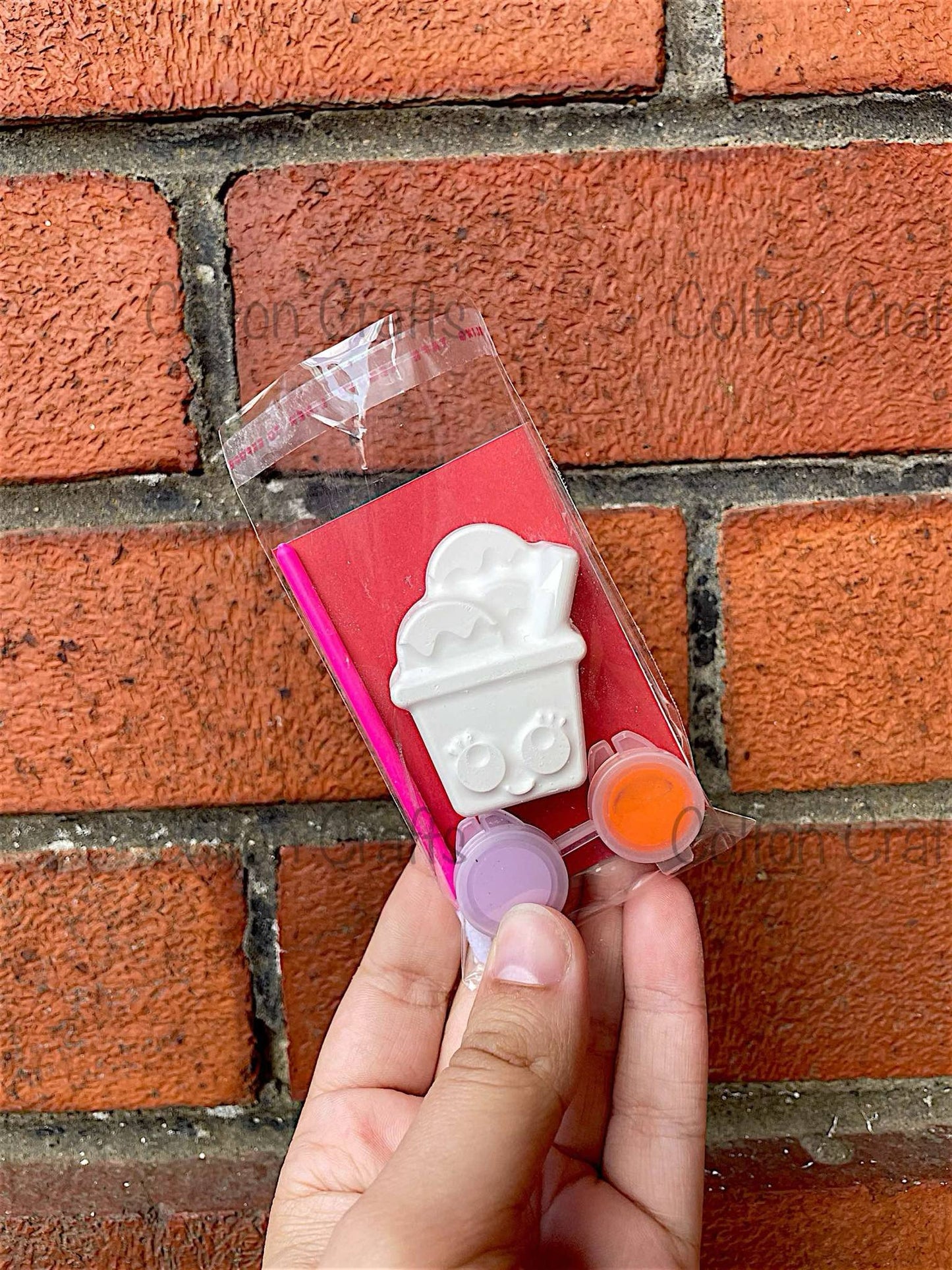 Kawaii Ice Cream Sundae Party Bag with 2 paints each