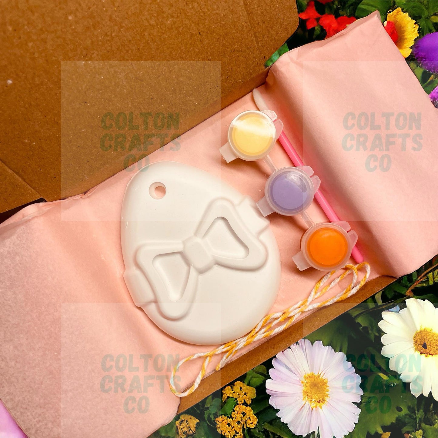 Easter Egg *Hanging Ornament* Easter Craft Box with 3 paints