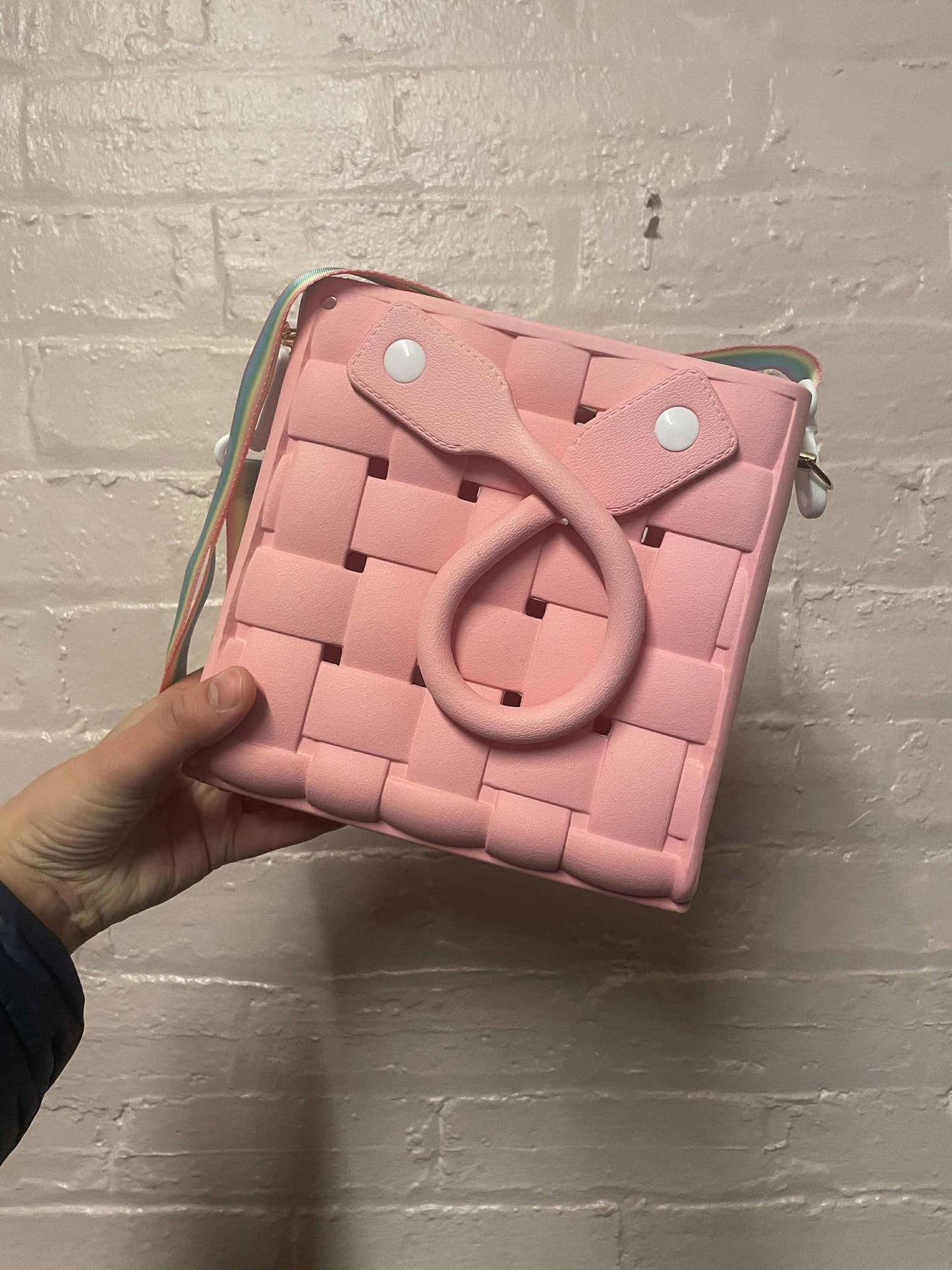 HUGE SALE! Weaved BAGS WITH DETACHABLE STRAP ~ Croc This Way ~ Waterproof ~ Silicone Bags