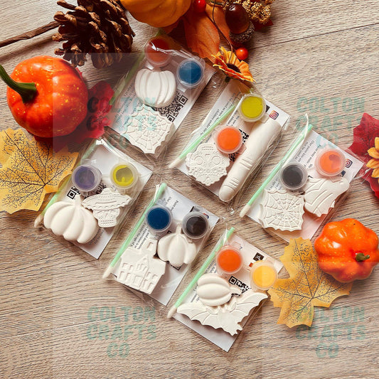 Small Halloween Trick or Treat Bags with 2 paints & 2 ornaments per bag | Halloween Paint Kits | Crafts for Kids Halloween Themed Paint Kits