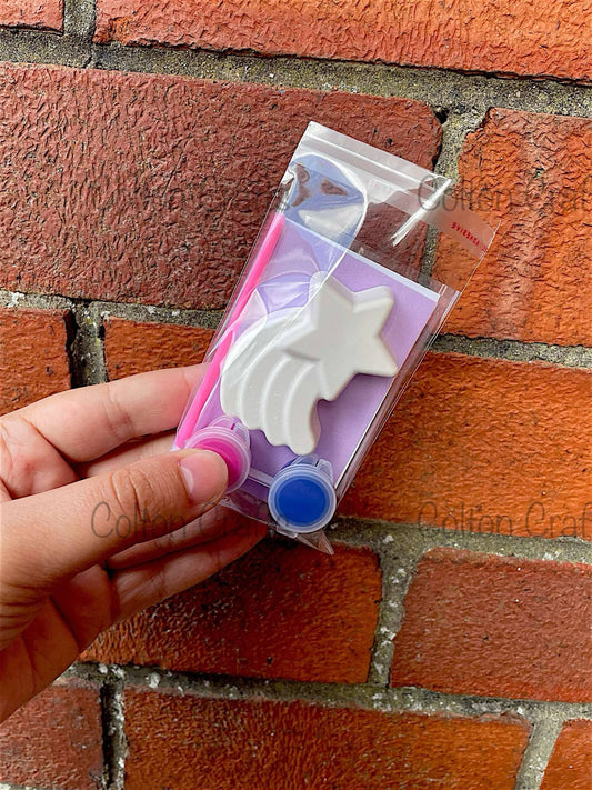 Shooting Star Party Bag with 2 paints each