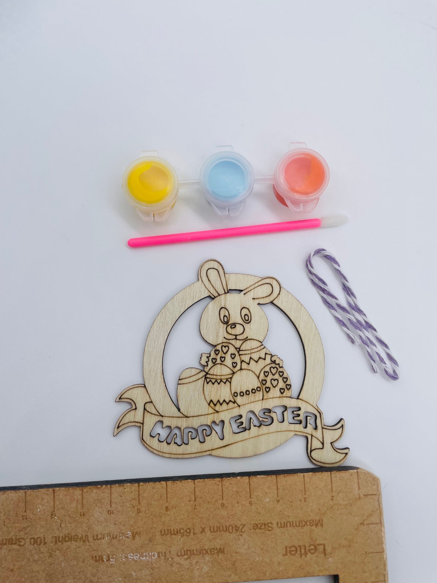 Happy Easter Wooden Shape Bag with 3 paints