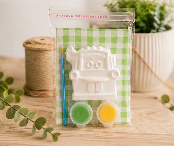 Car Themed Party Bags with 2 paints each - Magnet Option Available