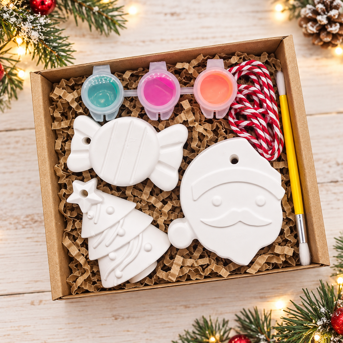 3 Random Christmas Shaped Hanging Decoration Box Set