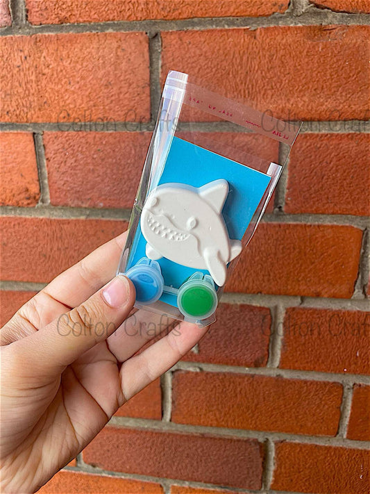 Cartoon Shark Party Bag with 2 paints each