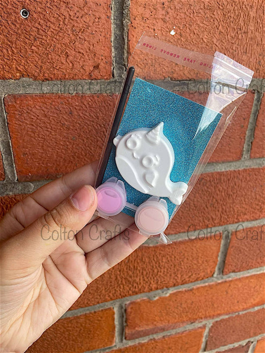 Narwhal Party Bag with 2 paints each